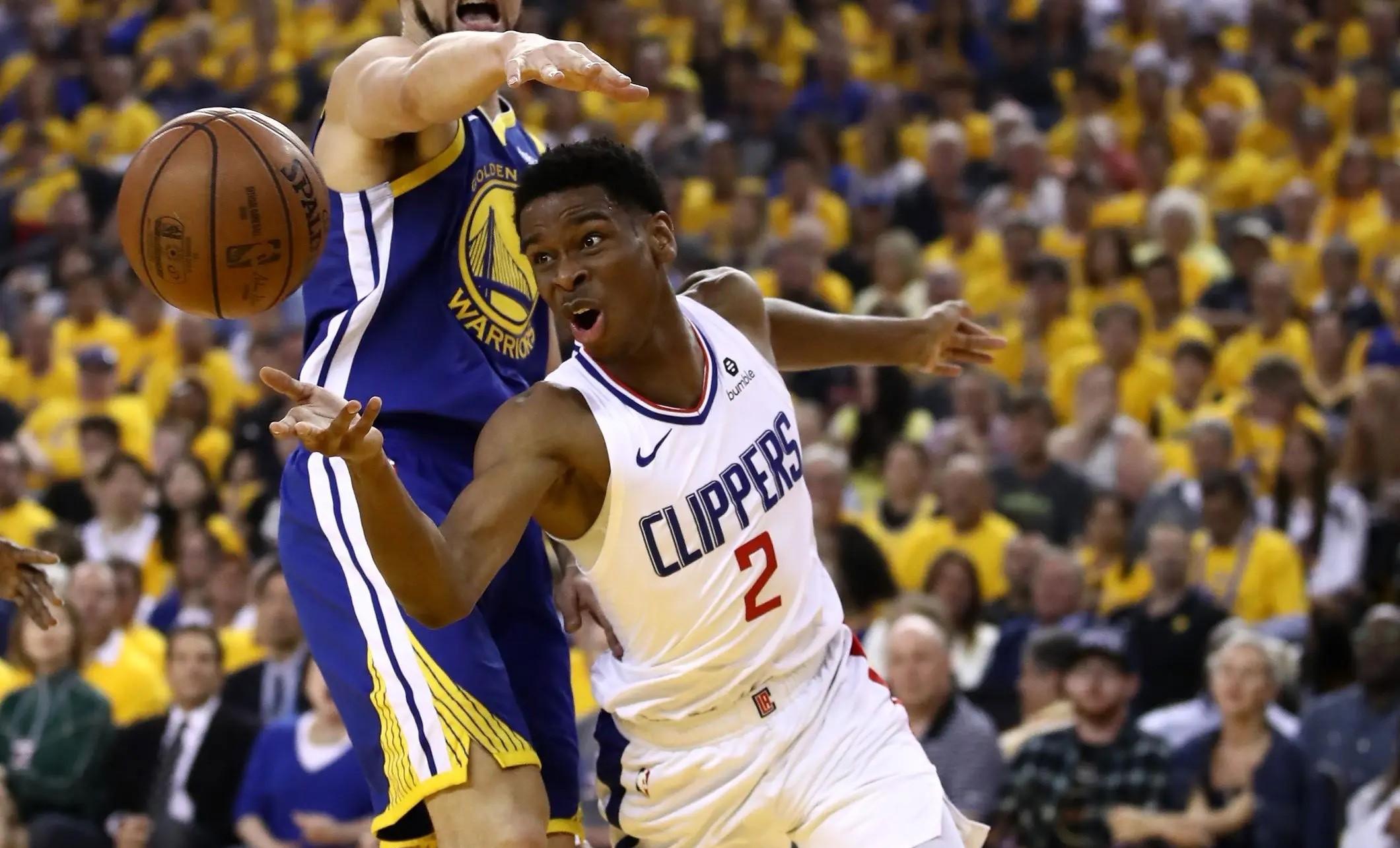 俄克拉荷马雷霆今晨门线救险；志在NBA季后赛名次提升；球迷炸锅；资深球员宣示担当的简单介绍-爱游戏