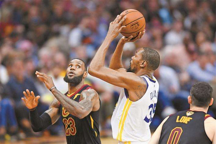 转会期意大利杯传出新动向；圣安东尼奥马刺官宣签约；管理层表态——质疑声仍在；医务组通报恢复的简单介绍-爱游戏